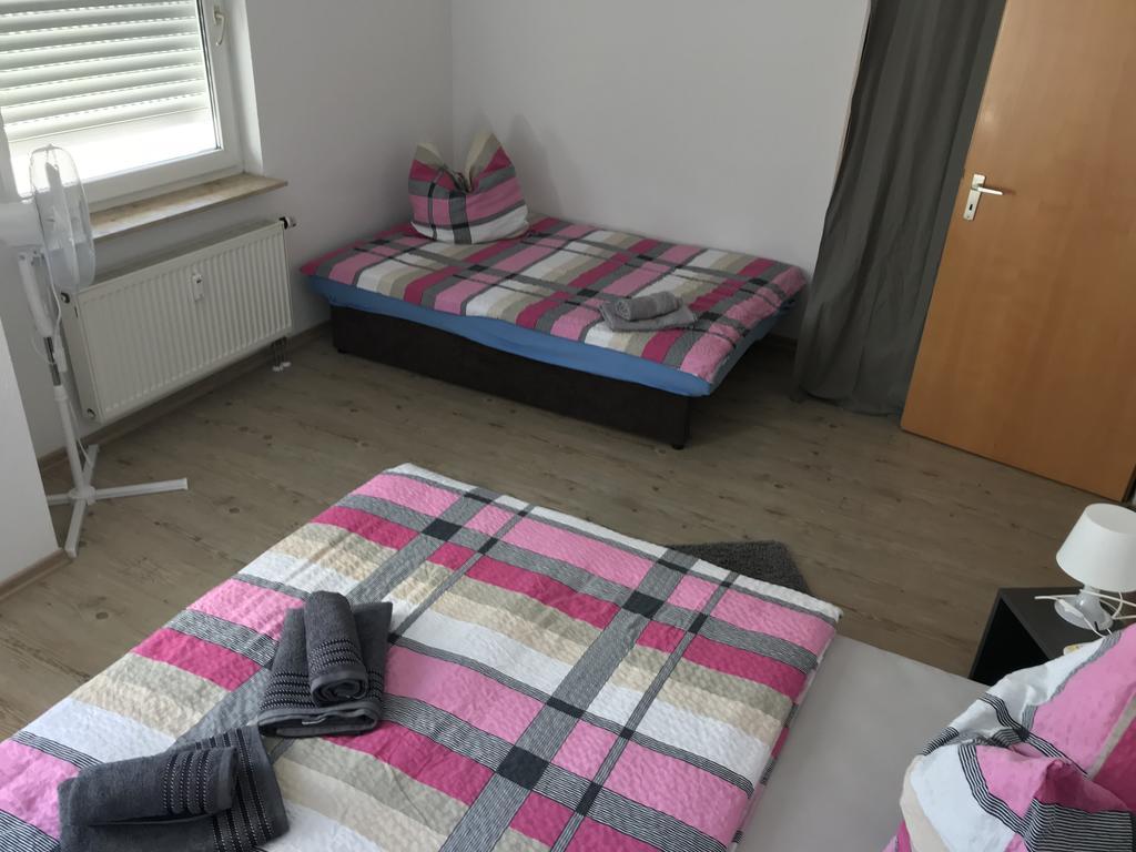 Exklusive Wohnung Mit Dachterrasse In Schleussig لبسيا المظهر الخارجي الصورة